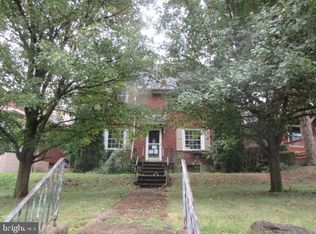 942 Upland Ave, Reading, PA 19607