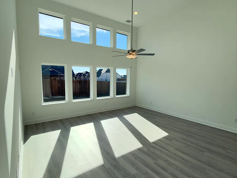2502 Sturgis St — Photo 17