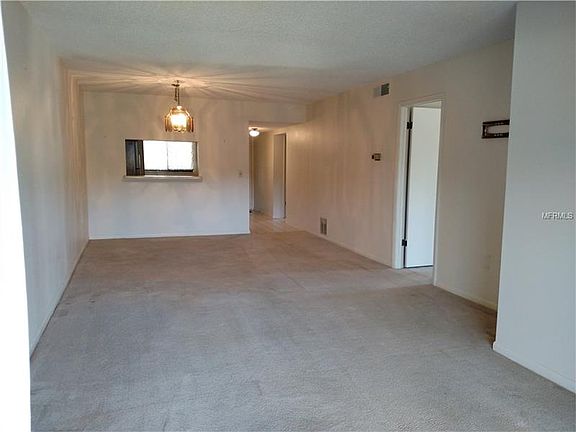 3rd image of 1485 Halsey Dr APT 301