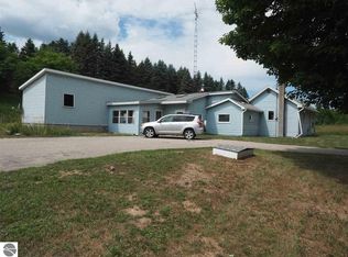 16444 Viaduct Rd, Copemish, MI 49625