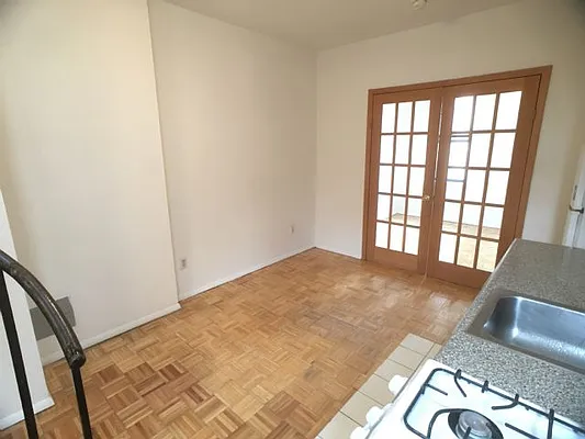 Rented by Highline Residential | media 9