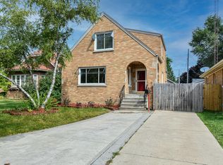 2010 Washington Rd, Kenosha, WI 53140