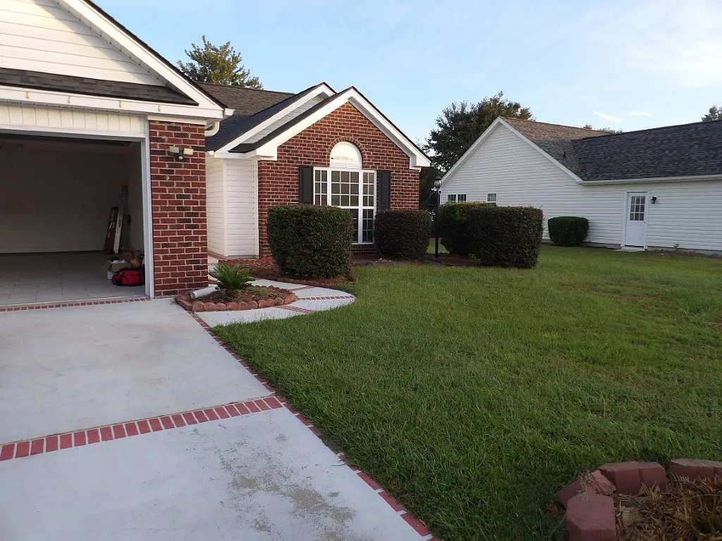 3 bed, 2150 sqft, $2,150 — Photo 3