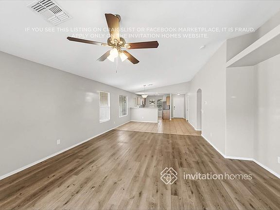 5th image of 15265 W Monroe St