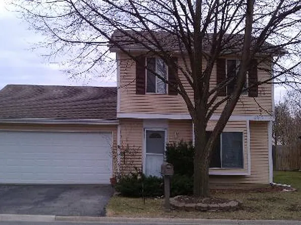 2773 Greenfield Dr, Lisle, IL 60532