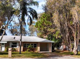 6612 5th St W, Bradenton, FL 34207