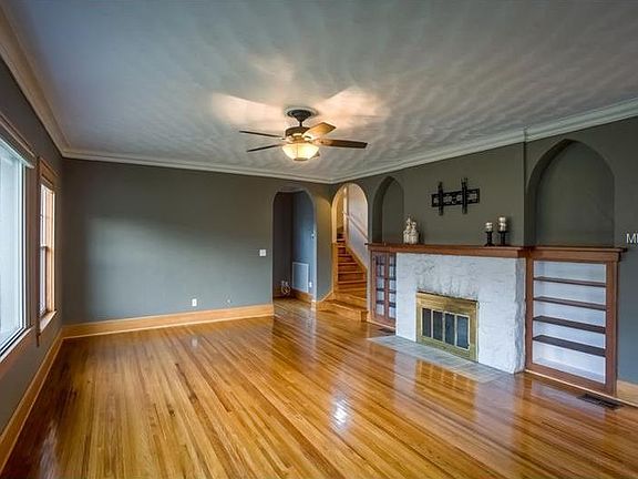 4th image of 1812 Bayou Grande Blvd NE
