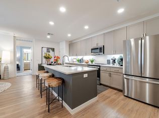 Solara Vista, Phoenix, AZ 85040