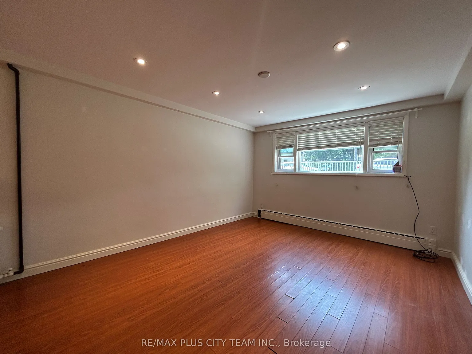 2 bed, $1,800 — Photo 3