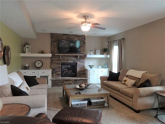 4th image of 3095 Liberty Ledges Dr