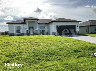 1729 NW 11th Pl, Cape Coral, FL 33993
