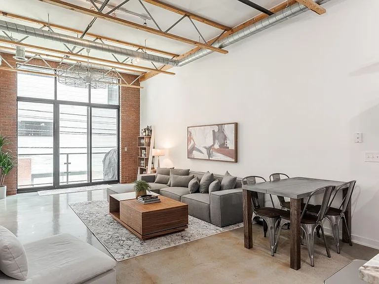 111 N Main St #208 — Photo 10