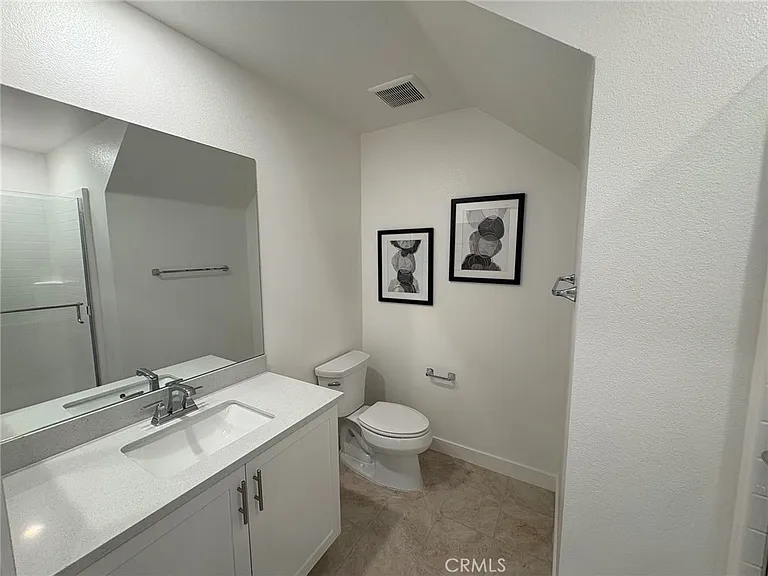 2211 W Orange Ave #21 — Photo 7