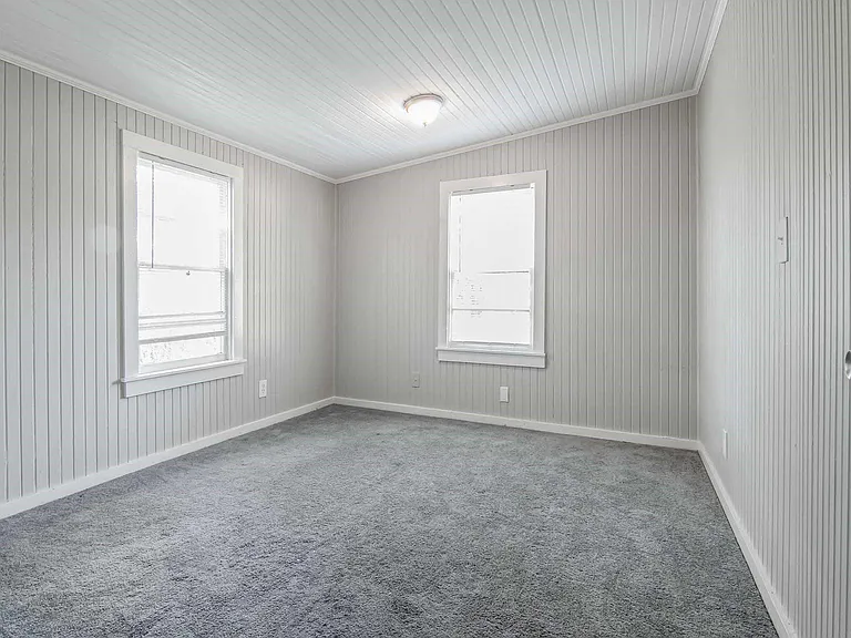 152 Walnut Dr — Photo 14