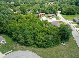 604 Madison St, Pleasant Hill, MO 64080