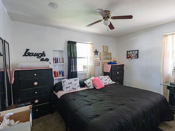 4th image of 8039 Harrison Dr