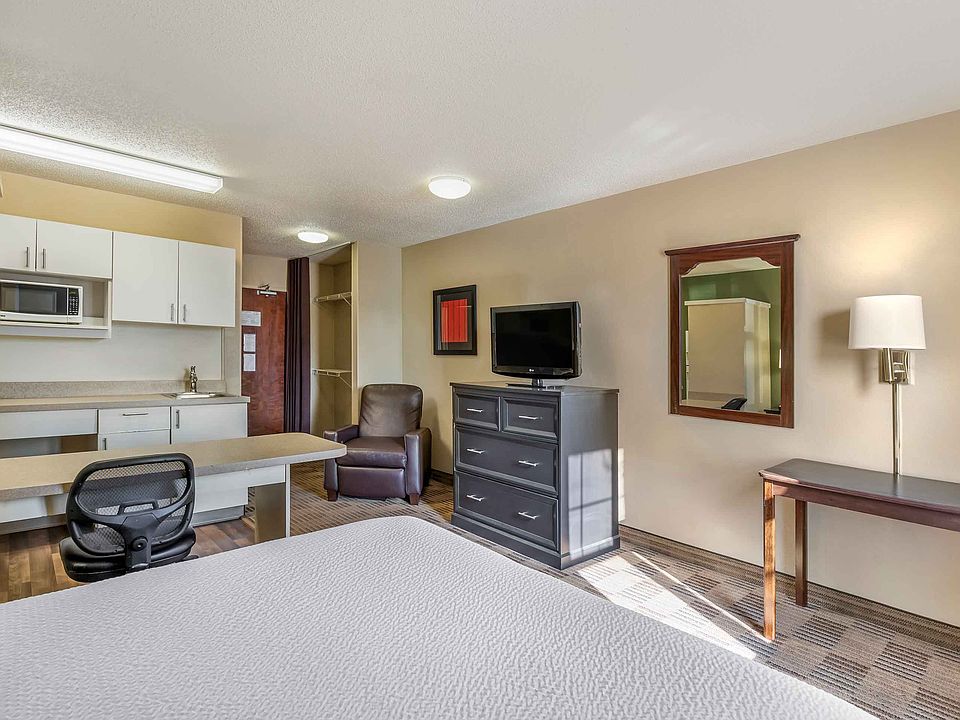 Studio Suite - 1 Queen Bed
