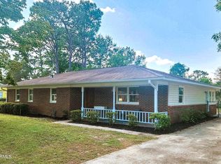 233 Lancaster Rd, Wilmington, NC 28409