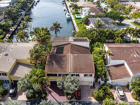 4th image of 4502 S Ocean Blvd