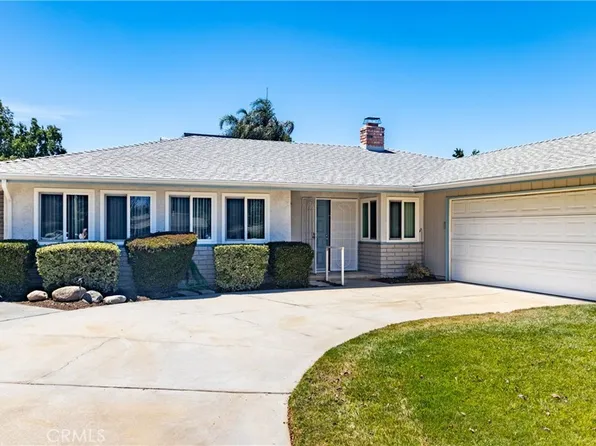 526 Nottingham Dr, Redlands, CA 92373