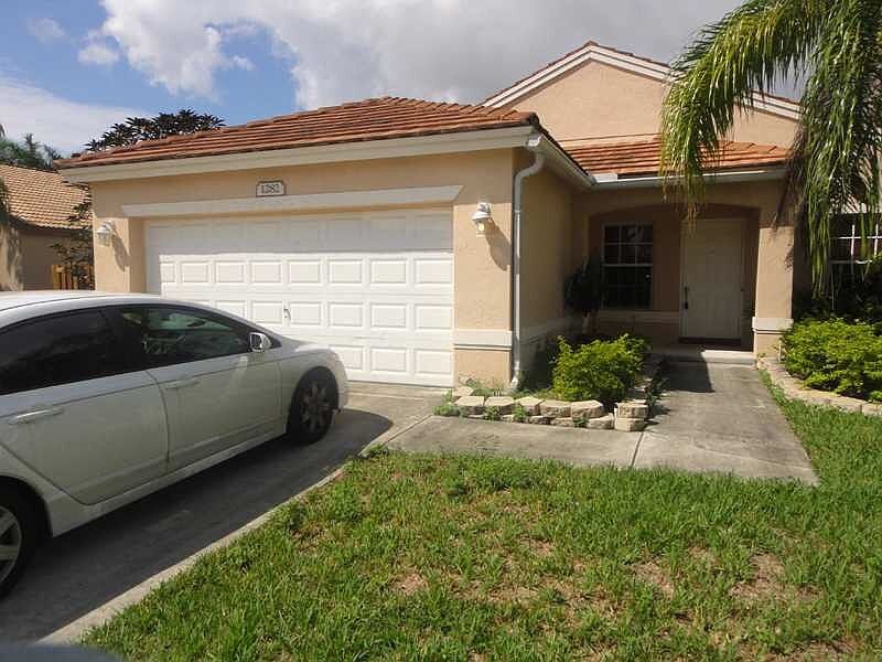1st image of 1282 NW 143rd Ave