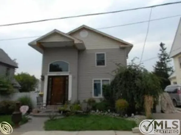 205 Florence Ave, Pontiac, MI 48341