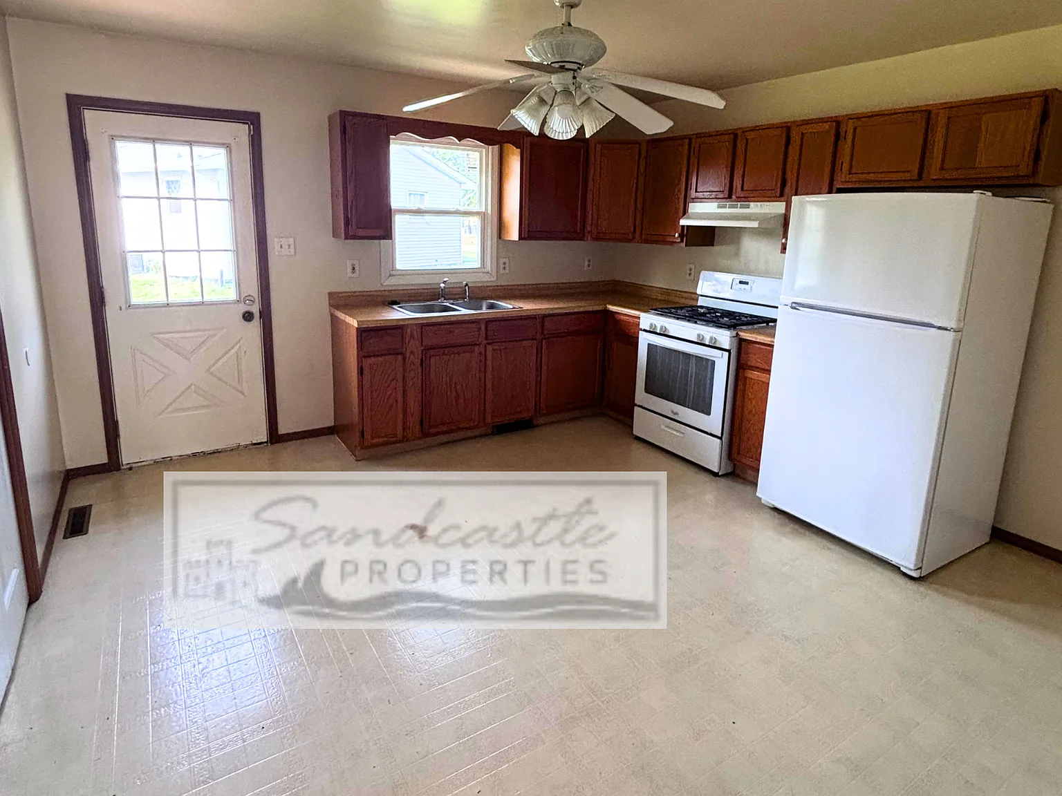2 bed, $1,150 — Photo 2