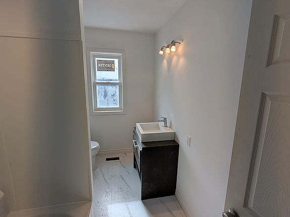 5th image of 70 Prospect Ave