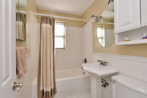 Sold by Century 21 Benjamin Realty | media 24