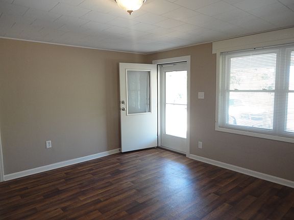 2nd image of 8410 County Road 636