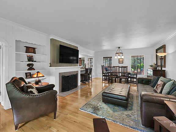 5th image of 1504 S Shoshone St