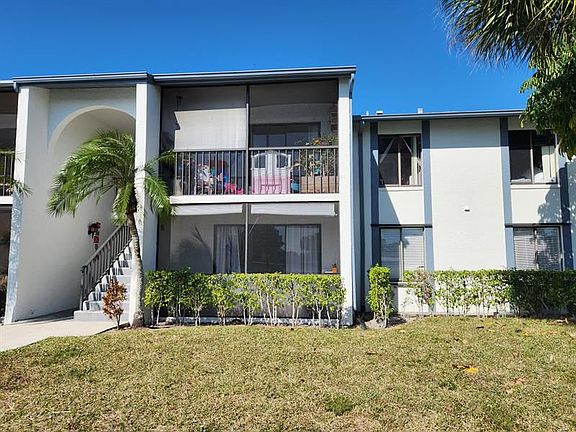 2nd image of 1010 Green Pine Blvd APT F1