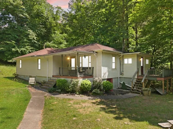 2408 State Highway 451, Hazard, KY 41701