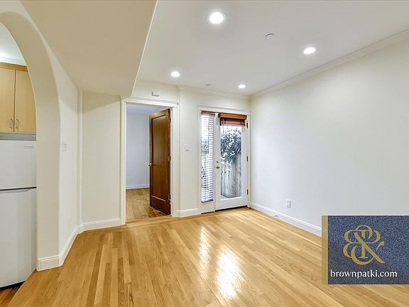 5th image of 852 26th Ave #1