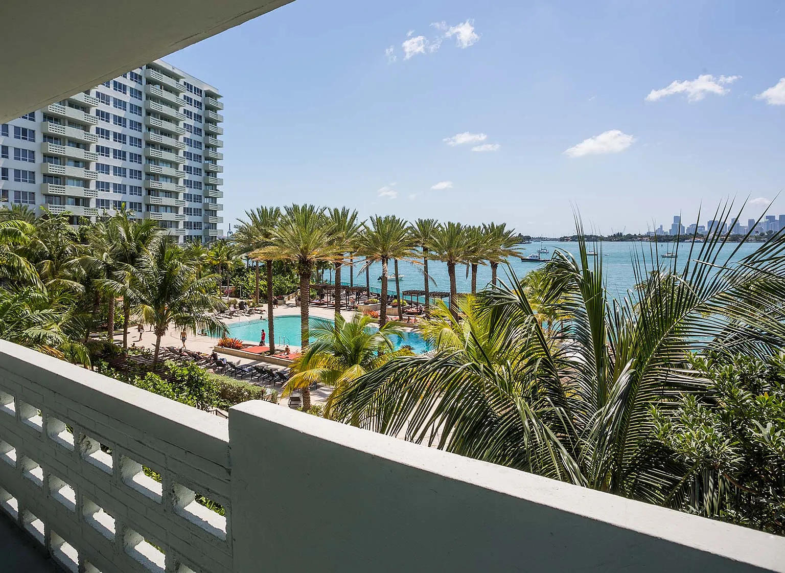 Flamingo South Beach — Photo 3