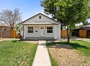 1022 N Carruth Ave, Fresno, CA 93728