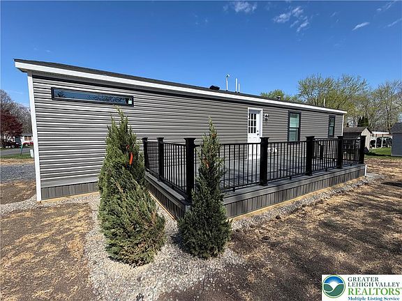 5th image of 425 Upper Pmhe North Dr