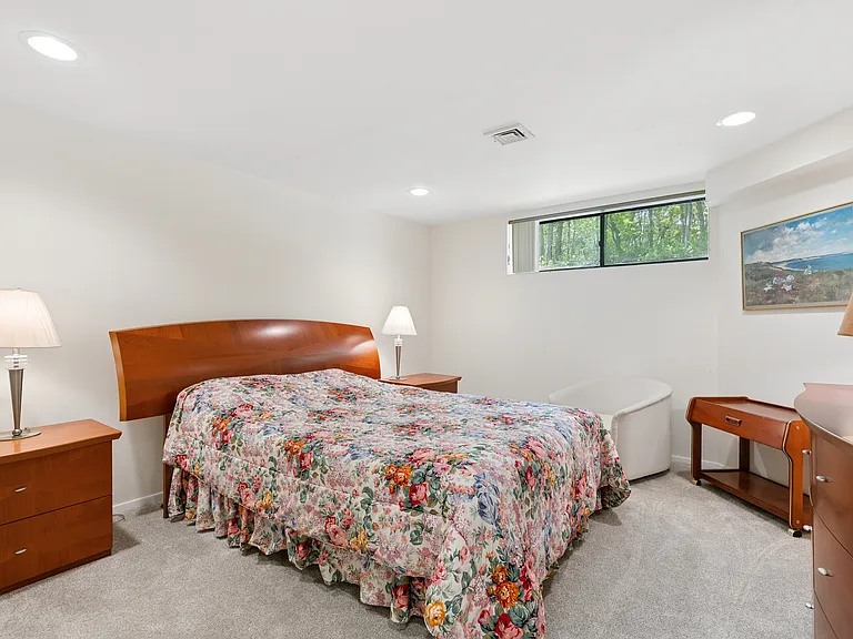 196 Treescape Dr #4B — Photo 19
