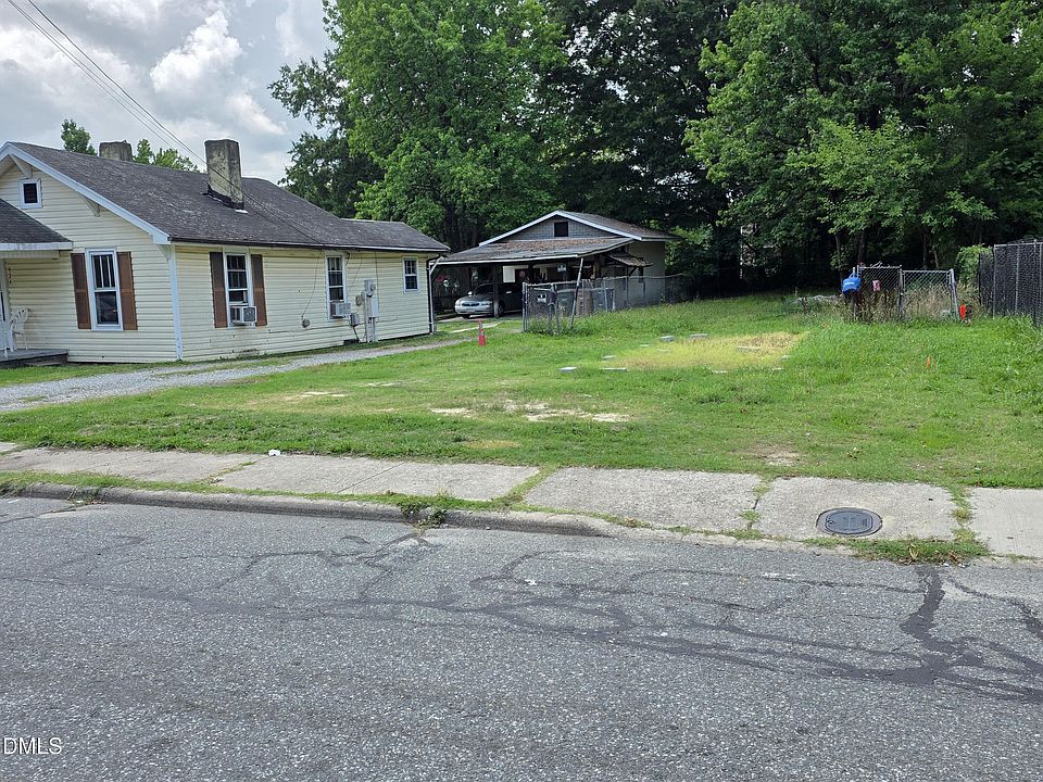 2nd image of 922 Lincoln St Lot 10