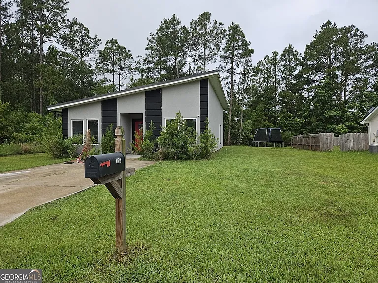 135 Aidan Ct — Photo 5