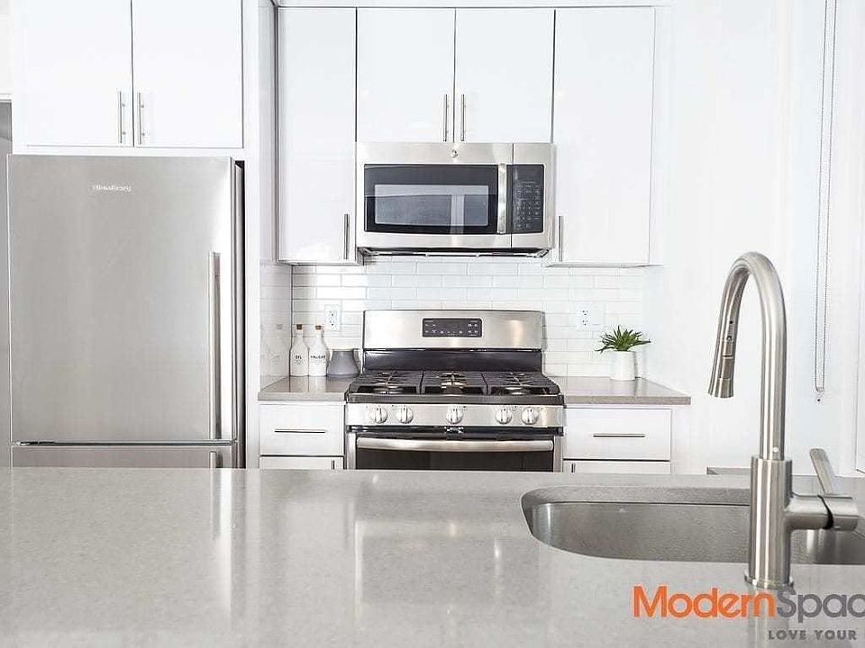 1st image of 30-92 29th St #4D
