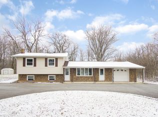 122 E 73rd Ave, Merrillville, IN 46410