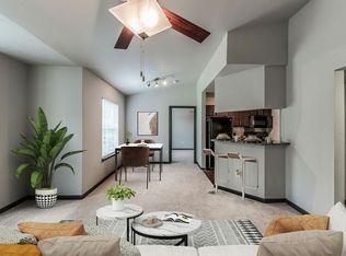 619 Rollingbrook St #707, Baytown, TX 77521