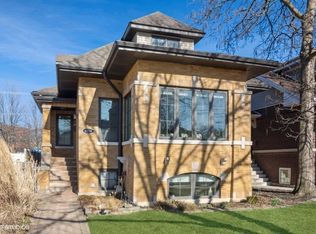 4159 N Dickinson Ave, Chicago, IL 60641