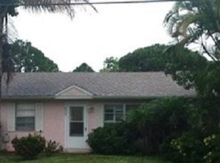 2393 SE Seamist St, Port Saint Lucie, FL 34952