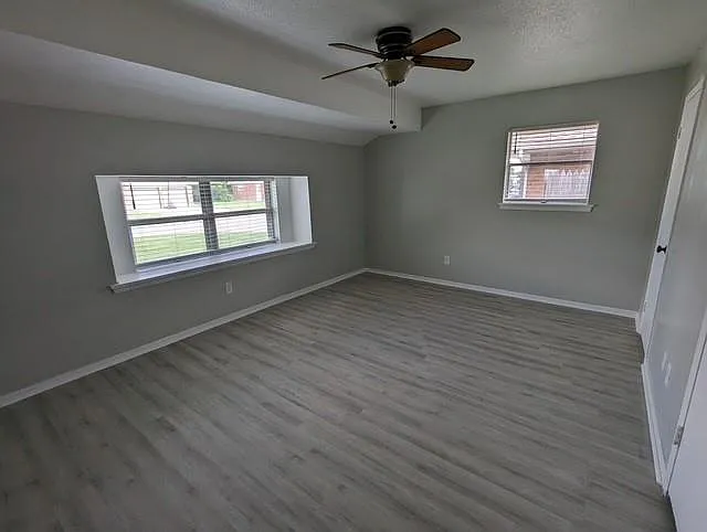 4205 N Nicklas Ave — Photo 16