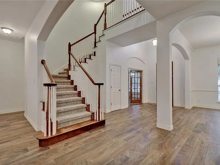 2814 Cool River Loop — Photo 21