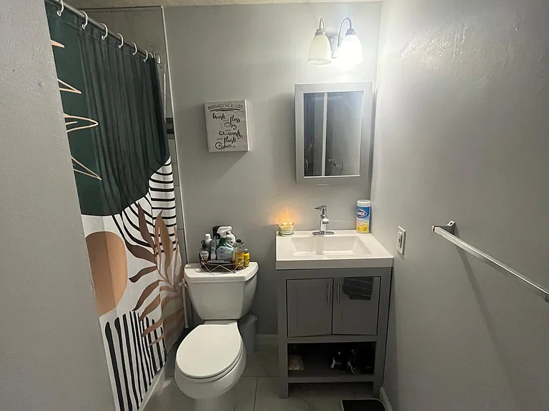 6435 Lacrosse Ln NE — Photo 10