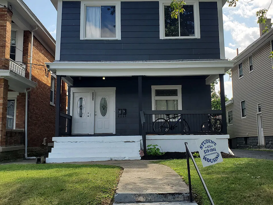 2233 Cleneay Ave #2233