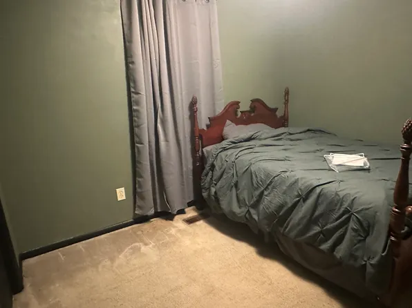 260 Sausage Ln, West Columbia, SC 29170